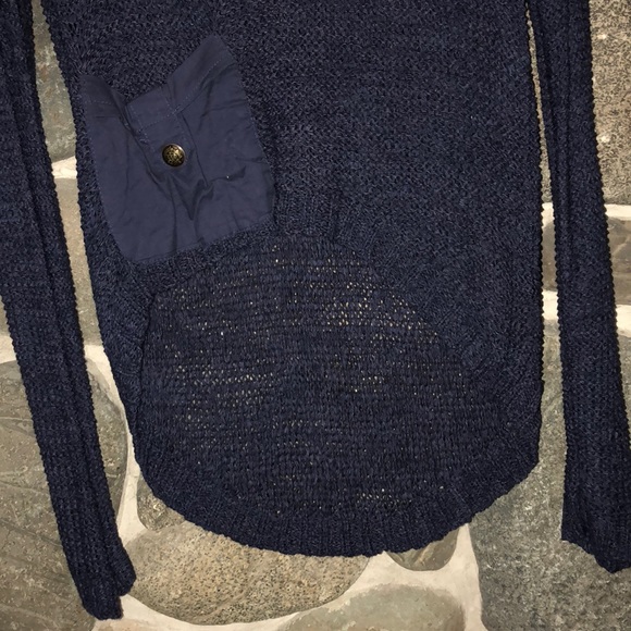 Blue long sleeve sweater - Picture 2 of 4